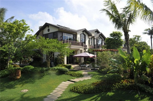 尼勒克县有什么旅游景点吗，尼勒克县属于哪里